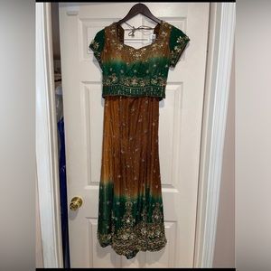 Handmade 3 Piece traditional Indian Saree / Sari Clothing